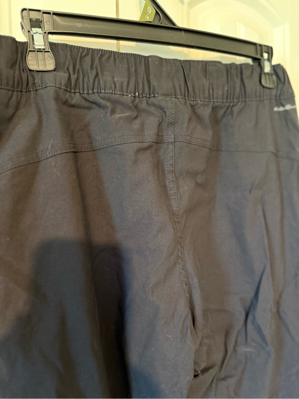 Eddie Bauer Black Women's Fleece Lined Pants - Picture 7 of 8